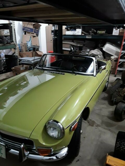 1974 MG MGB - photo 2