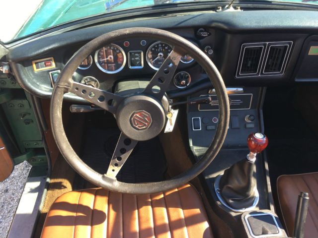 1974 MG MGB Soft top Convertible (Have aftermarket Hard-Top) - photo 10