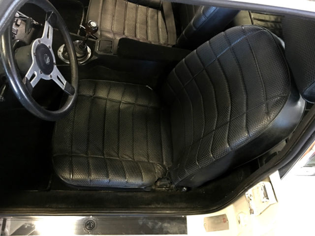 1974 MG MGB GT - photo 10