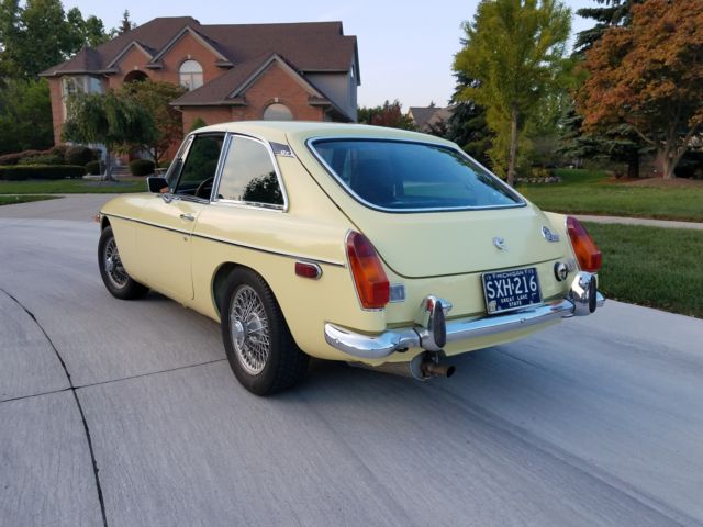 1974 MG MGB GT COUPE - photo 5