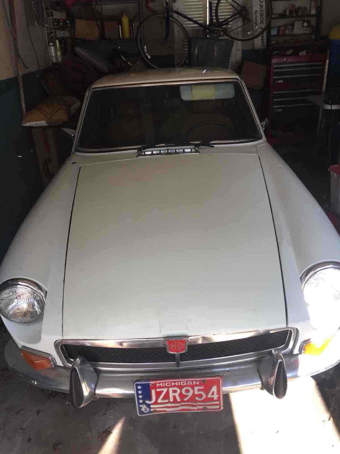 1974 MG gt - photo 3