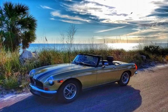 1974 MG MGB B - photo 2