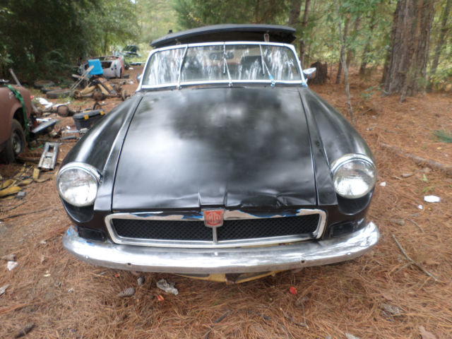 1974 MG MGB - photo 2