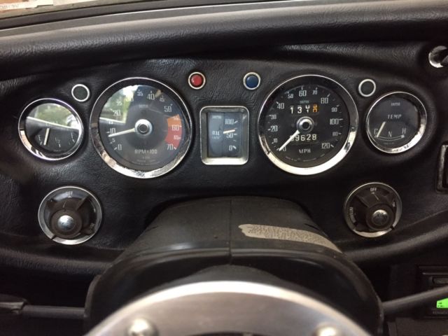1974 MG MGB - photo 5
