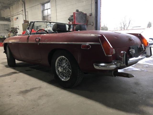 1974 MG MGB CONVERTIBLE W/ HARDTOP - photo 3