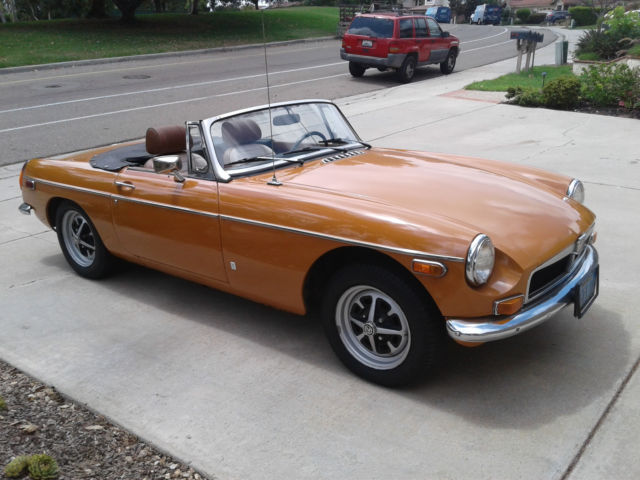 1974 MG MGB - photo 2