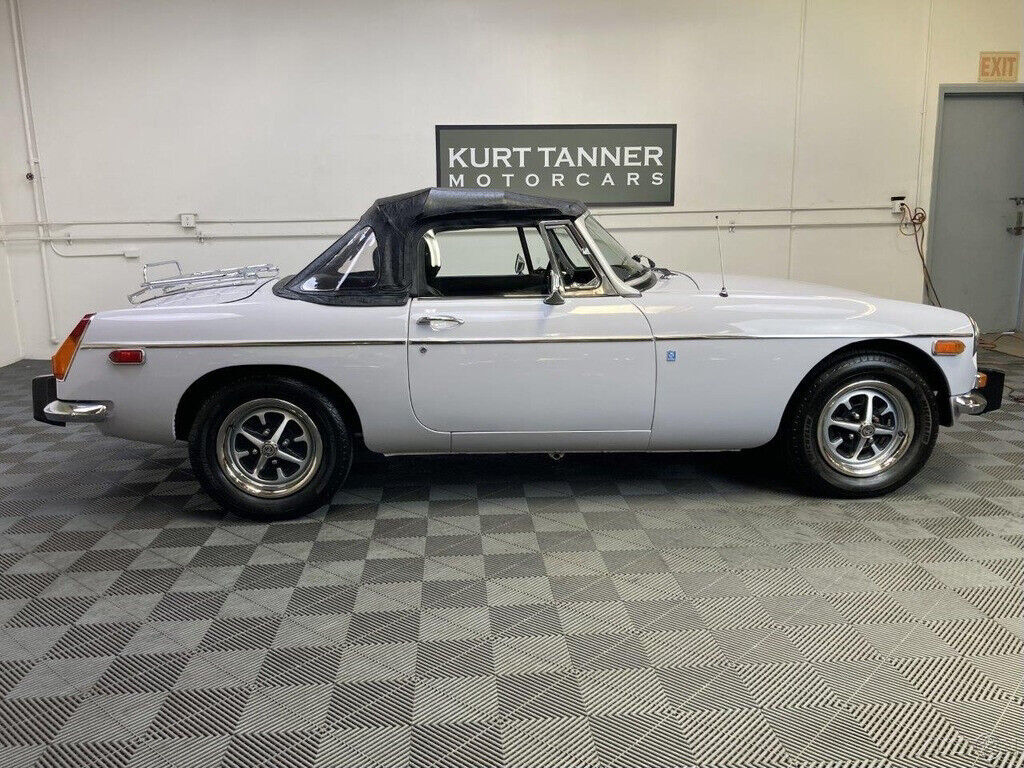 1974 MG MGB 1974 MGB ROADSTER. RARE MIRAGE PAINT - photo 10