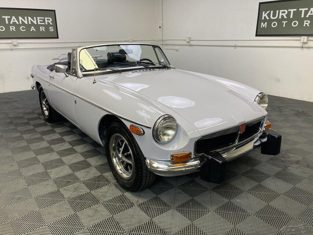 1974 MG MGB 1974 MGB ROADSTER. RARE MIRAGE PAINT - photo 13