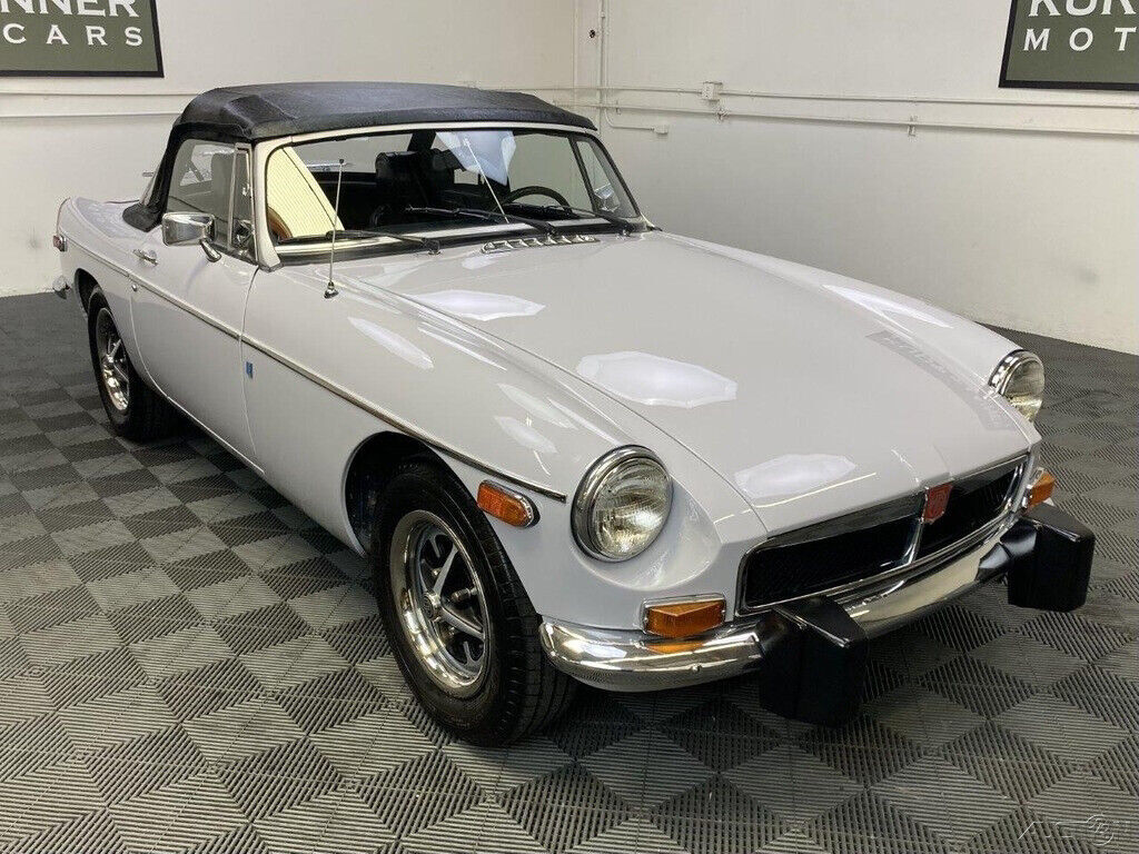 1974 MG MGB 1974 MGB ROADSTER. RARE MIRAGE PAINT - photo 9