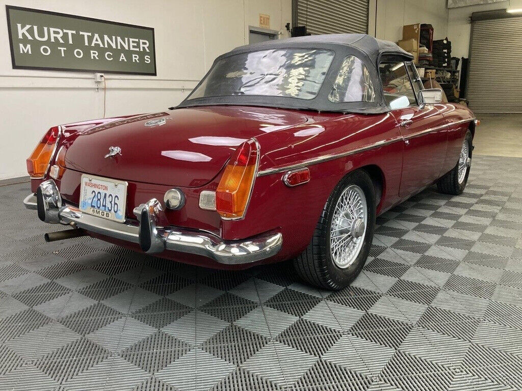 1974 MG MGB 1974 MGB ROADSTER. SUPERB, FEW OWNERS, WELL-PRESERVED. - photo 9