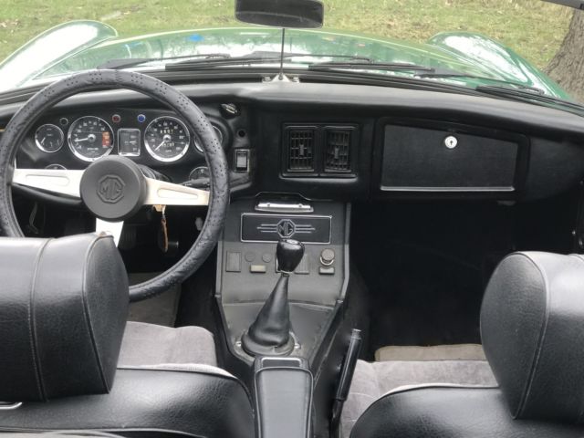 1974 MG MGB Convertible - photo 8