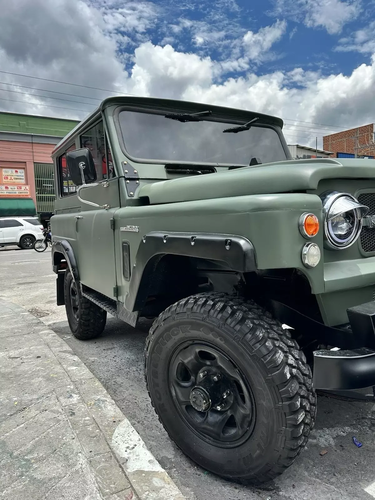 1974 Nissan Patrol SUV Green leather style 1974 Nissan Patrol leather style