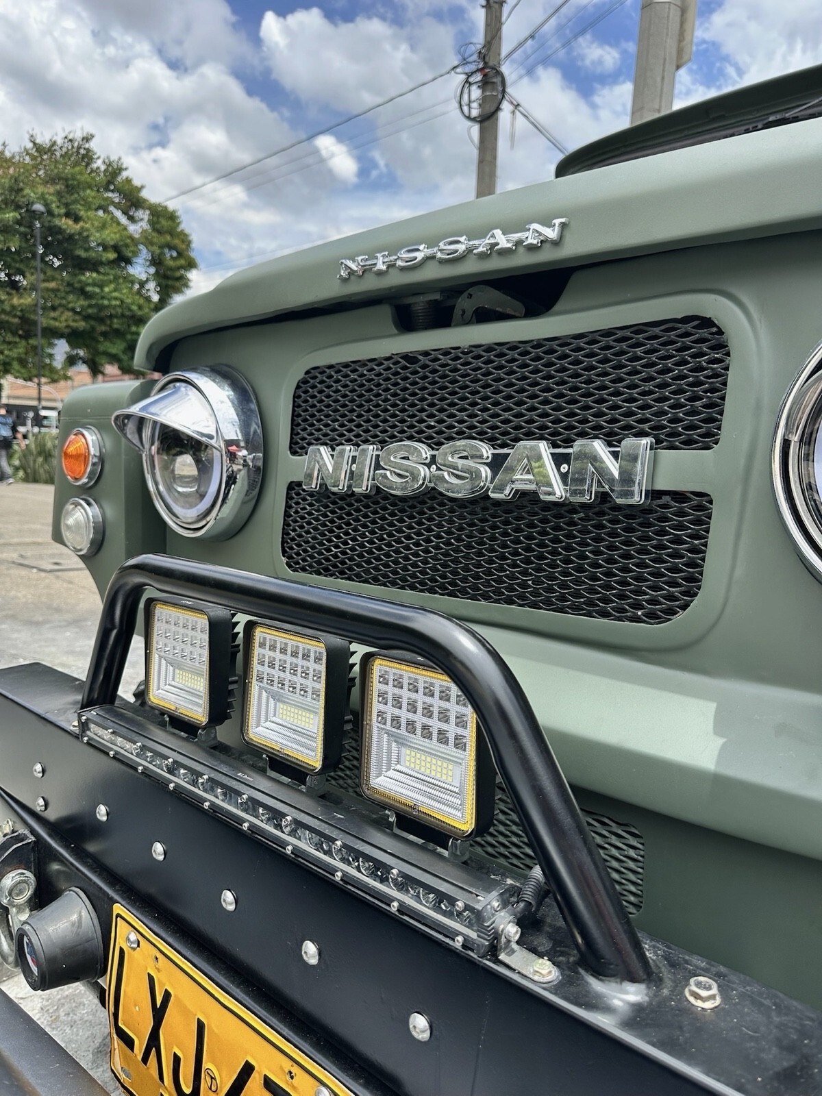1974 Nissan Patrol leather style - photo 2