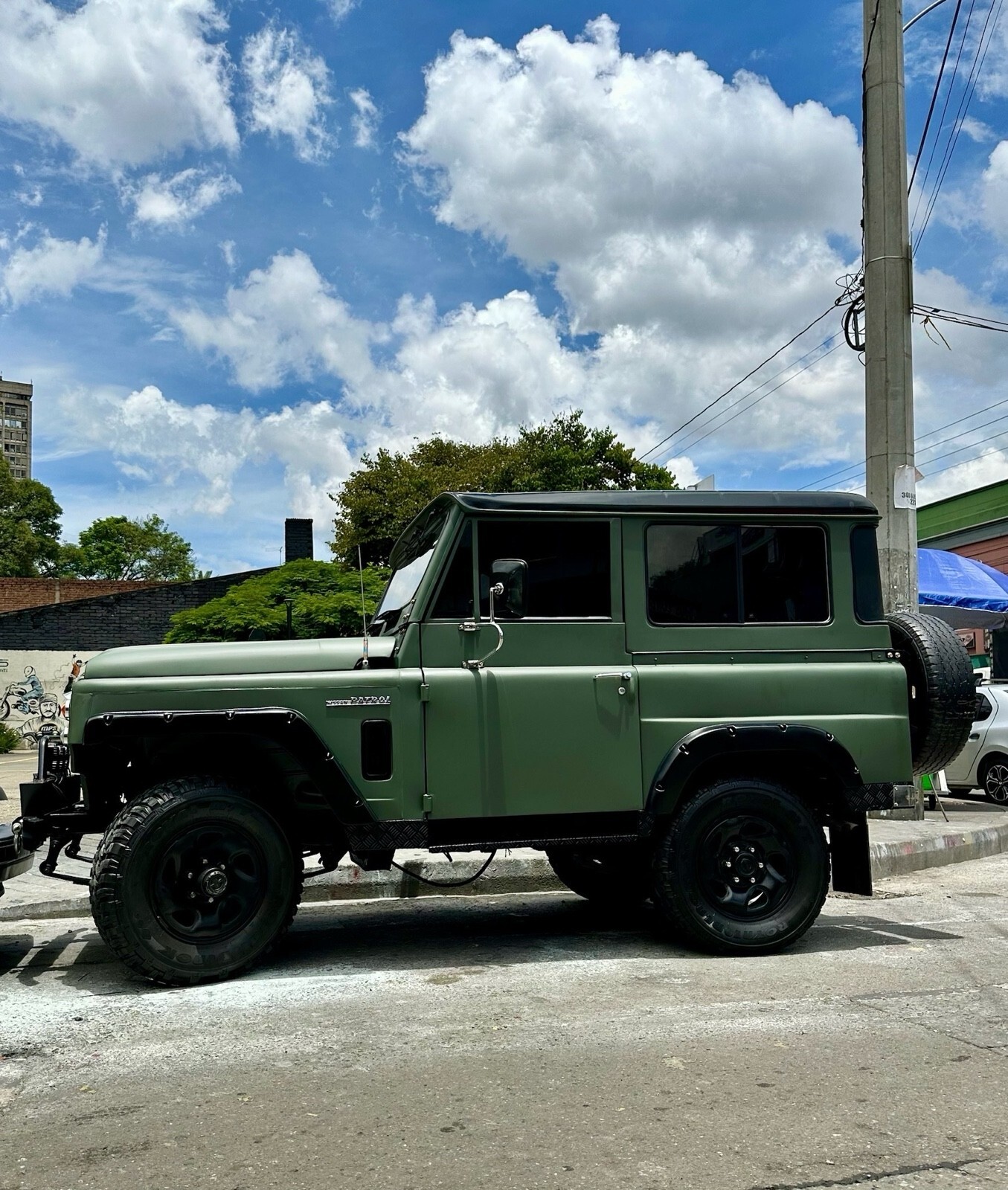 1974 Nissan Patrol leather style - photo 3