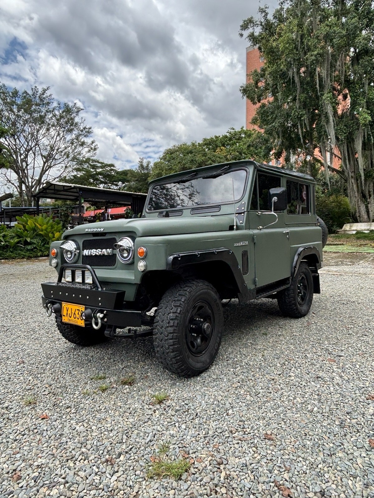 1974 Nissan Patrol leather style - photo 6