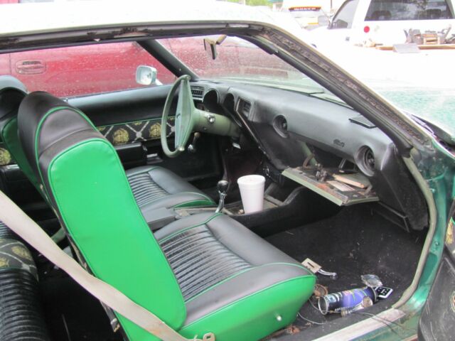 1974 Oldsmobile Cutlass saloon - photo 5