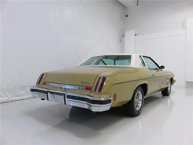 1974 Oldsmobile Cutlass Supreme, Colonial Gold with 34,000 Miles available now! 1974 Oldsmobile Cutlass --