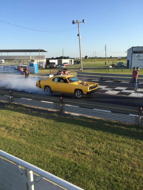 1974 Plymouth Duster 499cu Pro-street Full Interior/AC Car, 4-link rear 1974 Plymouth Duster