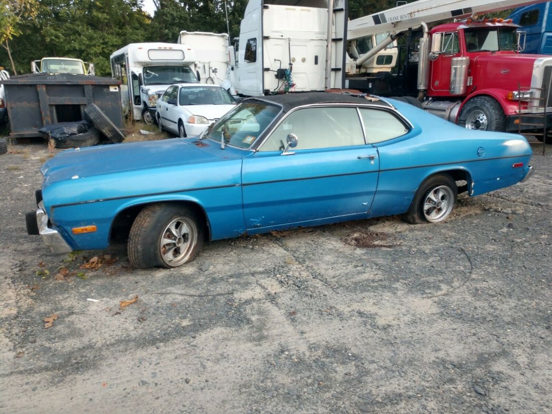 1974 Plymouth Duster - photo 2