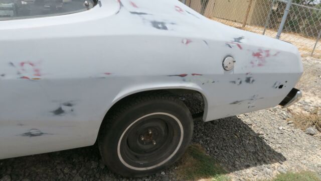1974 Plymouth Duster PROJECT ROLLER! CLEAN RUST FREE CA CAR! - photo 9
