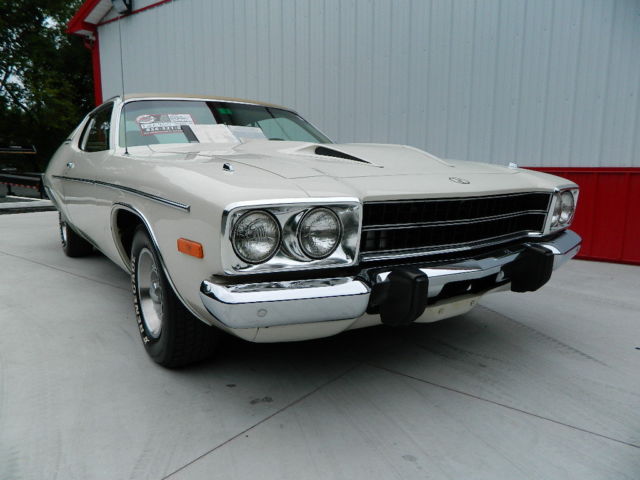 1974 Plymouth Road Runner Road Runner
