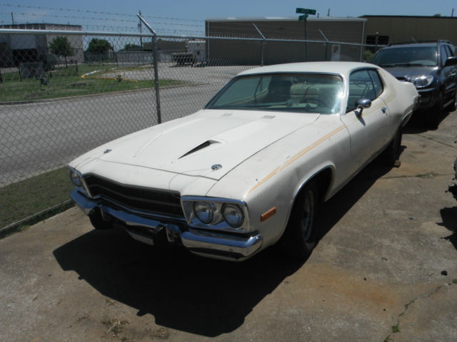 1974 Plymouth Road Runner Clone, Satellite, 99% Rust Free V8 1974 Plymouth Road Runner Satellite