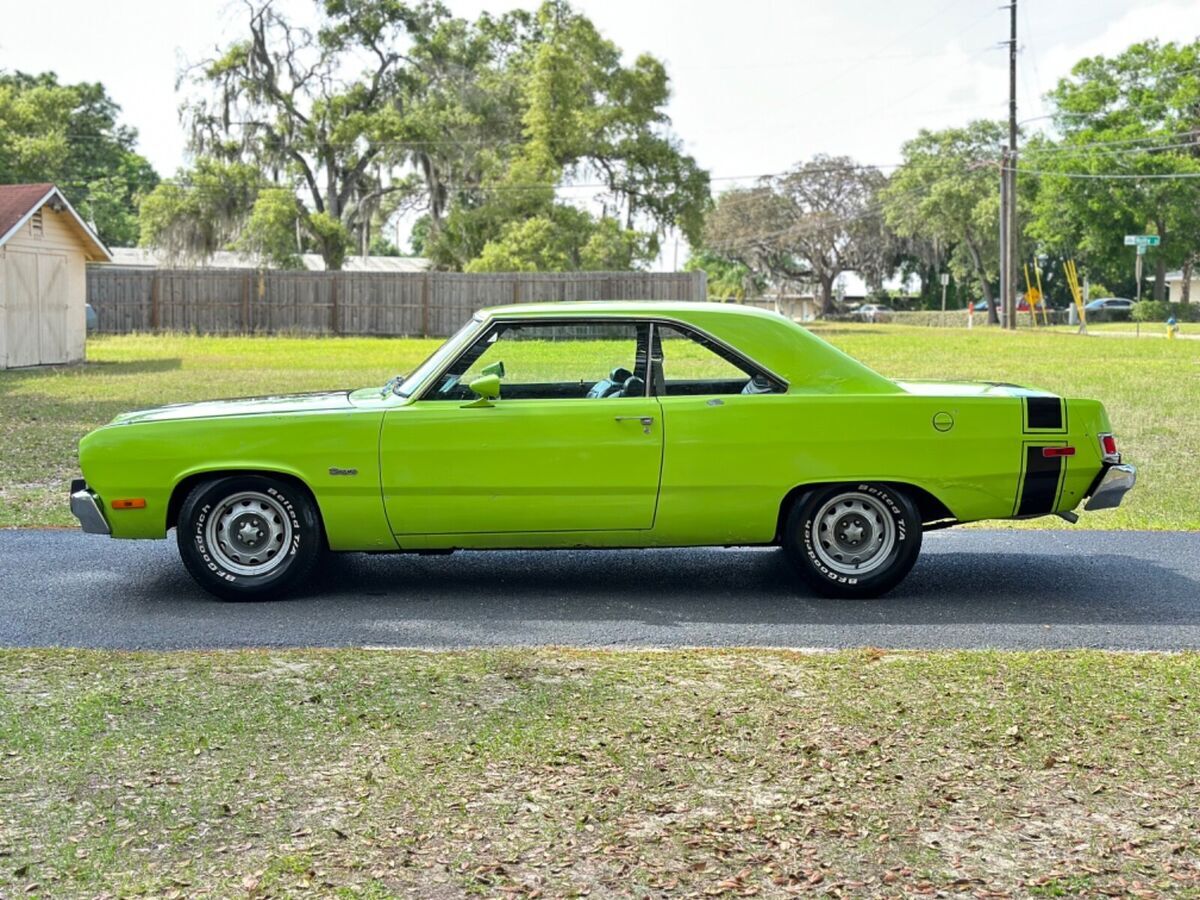 1974 Plymouth Duster - photo 2