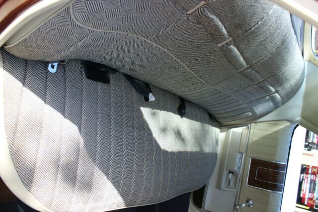 1974 Pontiac Bonneville - photo 8