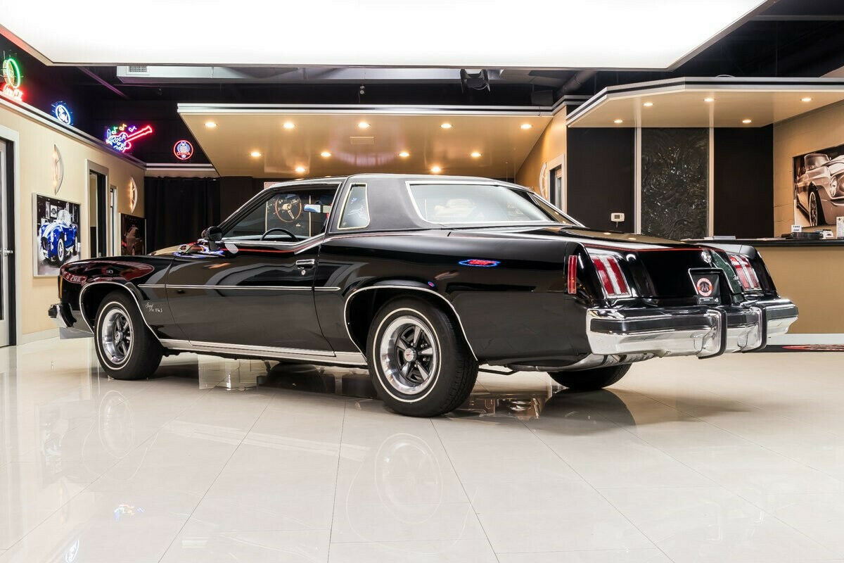 1974 Pontiac Grand Prix SJ