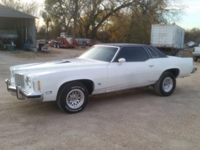 1974 Pontiac Grand Prix SJ Muncie 4 SPEED Hurst One of a Kind. 1974 Pontiac Grand Prix SJ