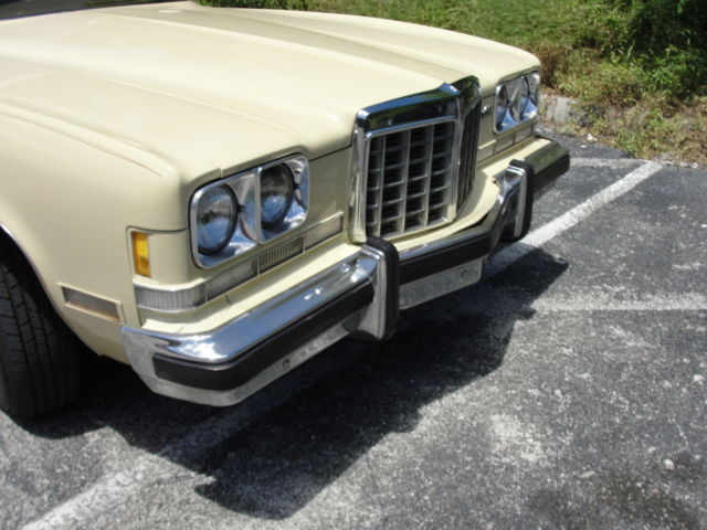 1974 Pontiac GrandVille - photo 4