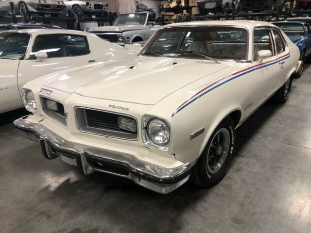 1974 Pontiac GTO PHS, 350ci Auto, Hatch Back, Shaker Hood - photo 4