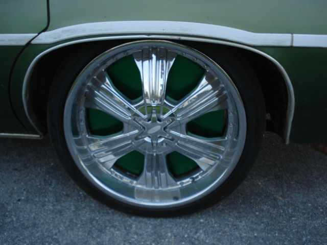1974 Pontiac Le Mans OLD SKOOL WAGON 9 PASSENGER - photo 8