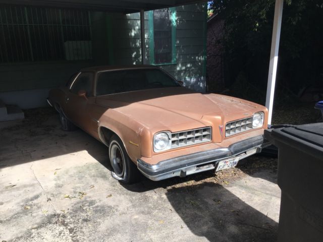 1974 Pontiac Le Mans Coupe