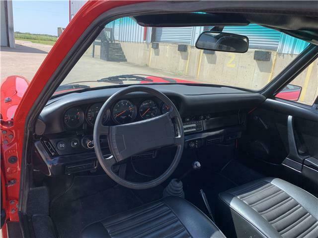1974 Porsche 911 - photo 10