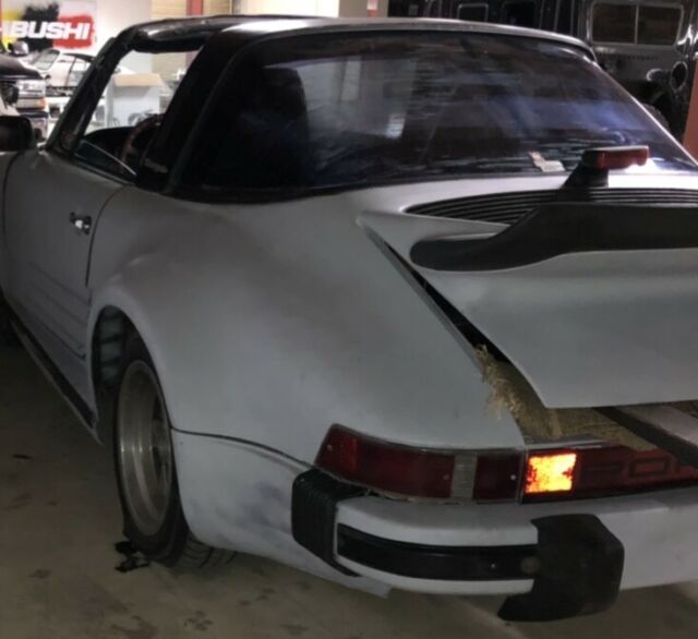 1974 Porsche 911 targa - photo 12