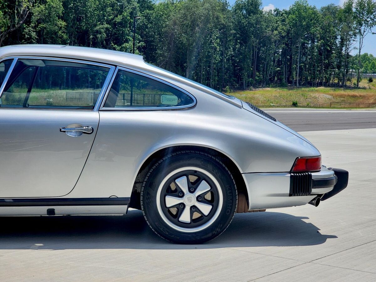 1974 Porsche 911 - photo 11