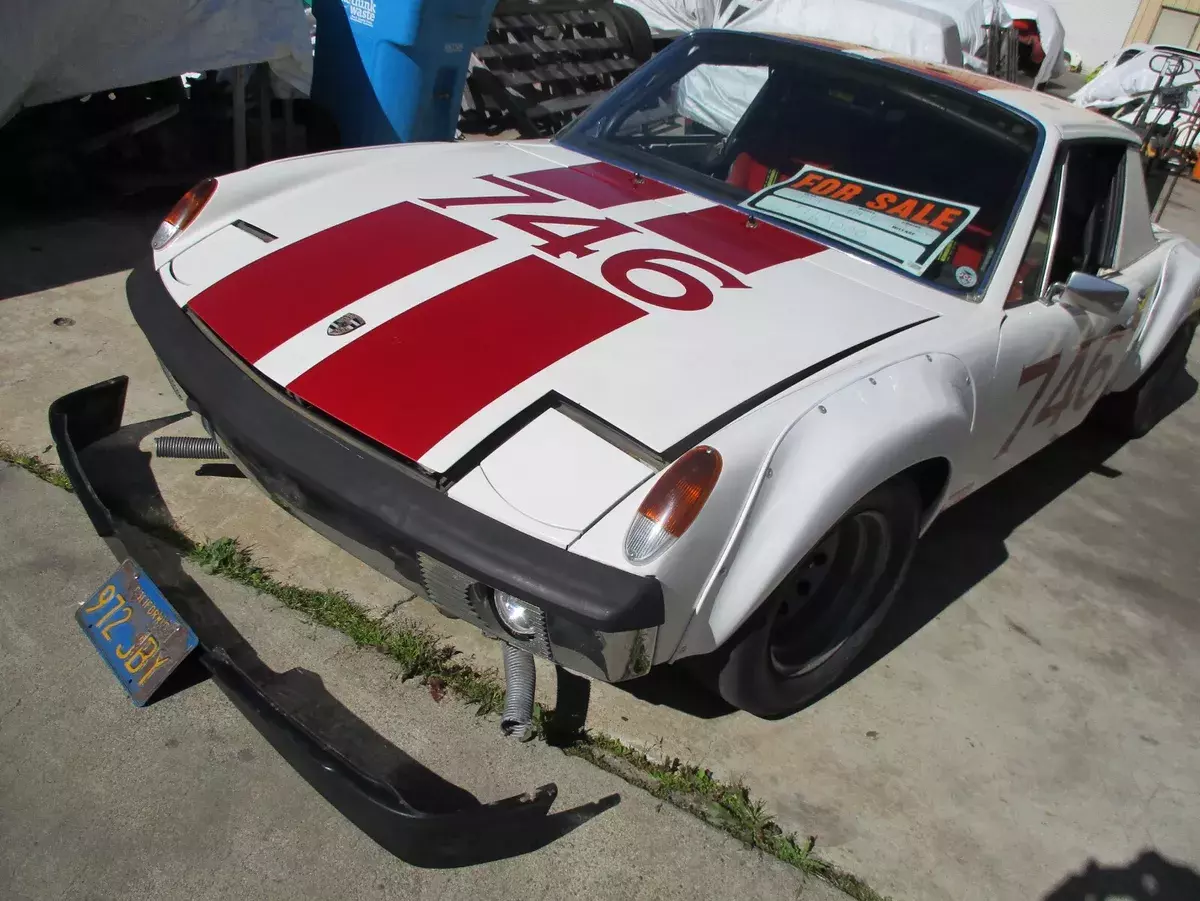 1974 Porsche 914 914-6  FIBERGLASS / Flares Front & Rear