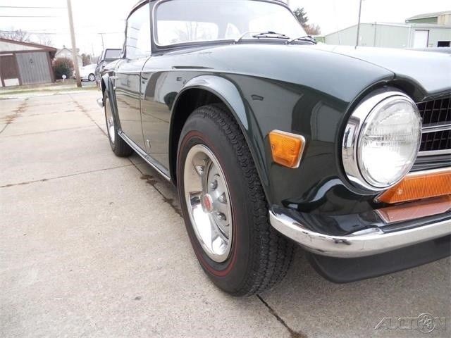 1974 Triumph TR-6 ROADSTER - photo 6