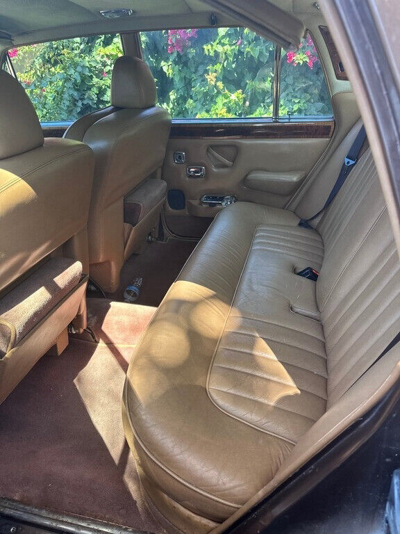 1974 Rolls-Royce Silver Shadow - photo 11