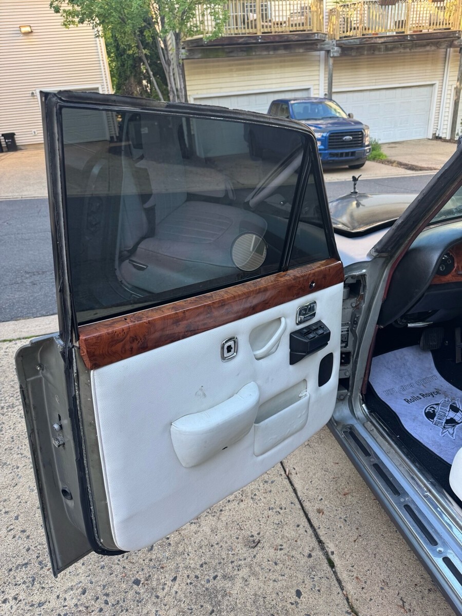 1974 Rolls-Royce Silver Shadow - photo 8