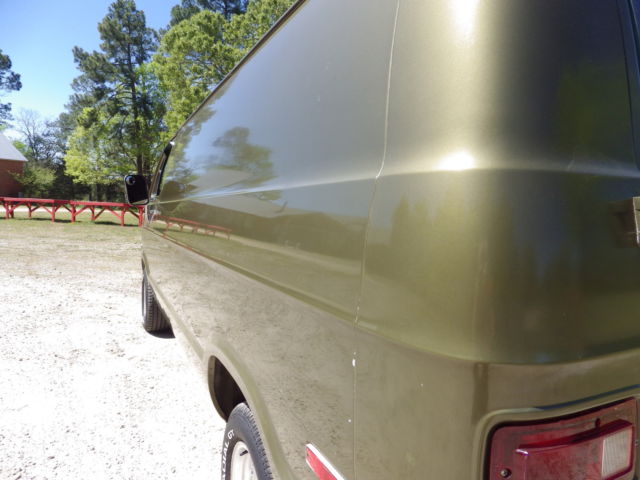 1974 Dodge Ram Van - photo 4