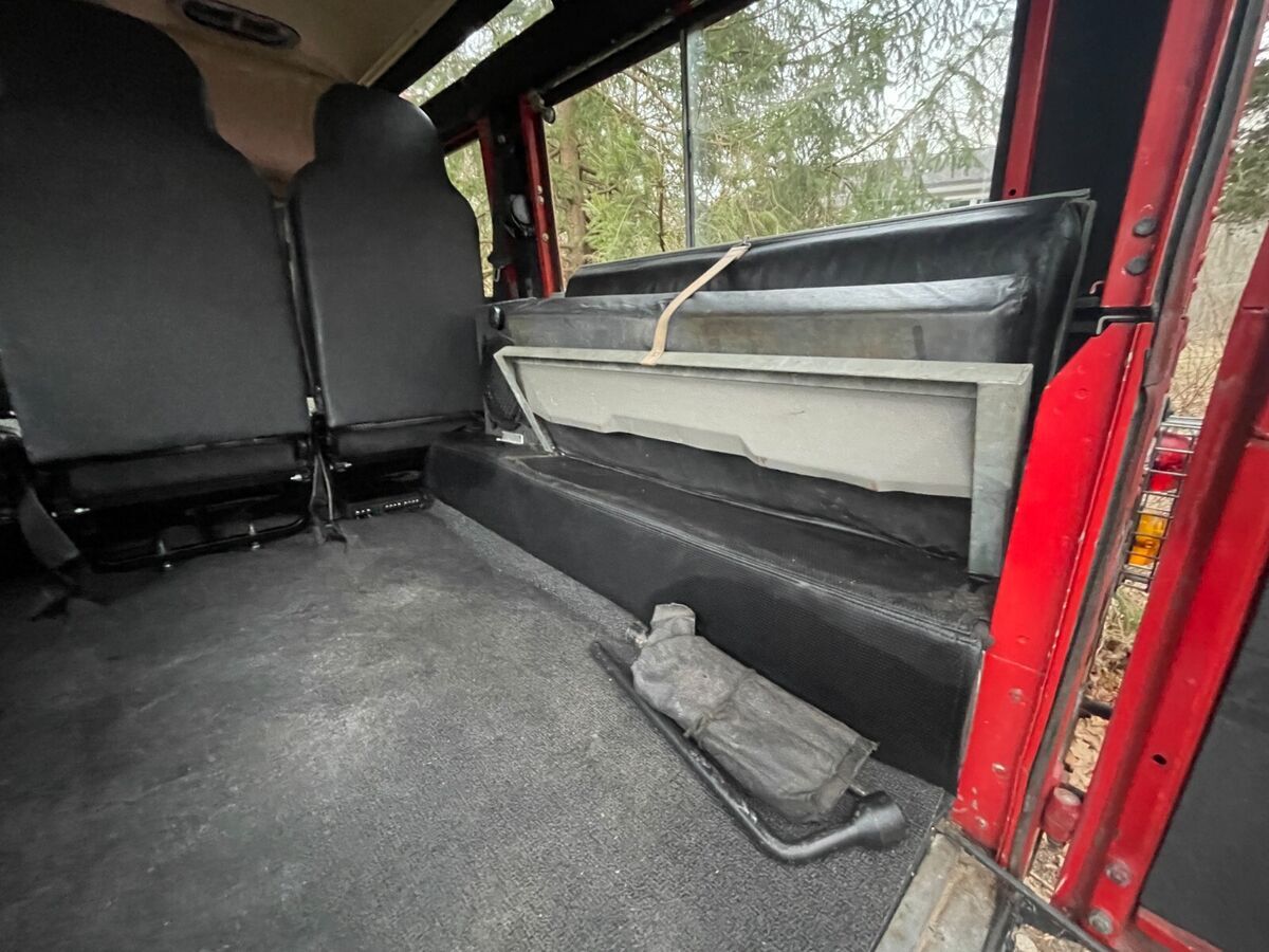 1974 Land Rover Defender Rosenbauer Fire Brigade - photo 5