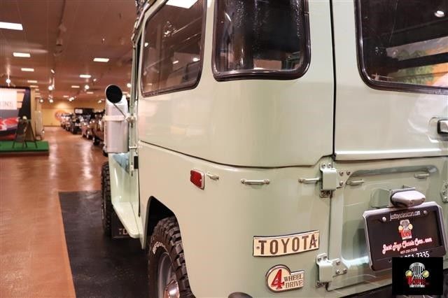 1974 Toyota FJ Cruiser -- - photo 5