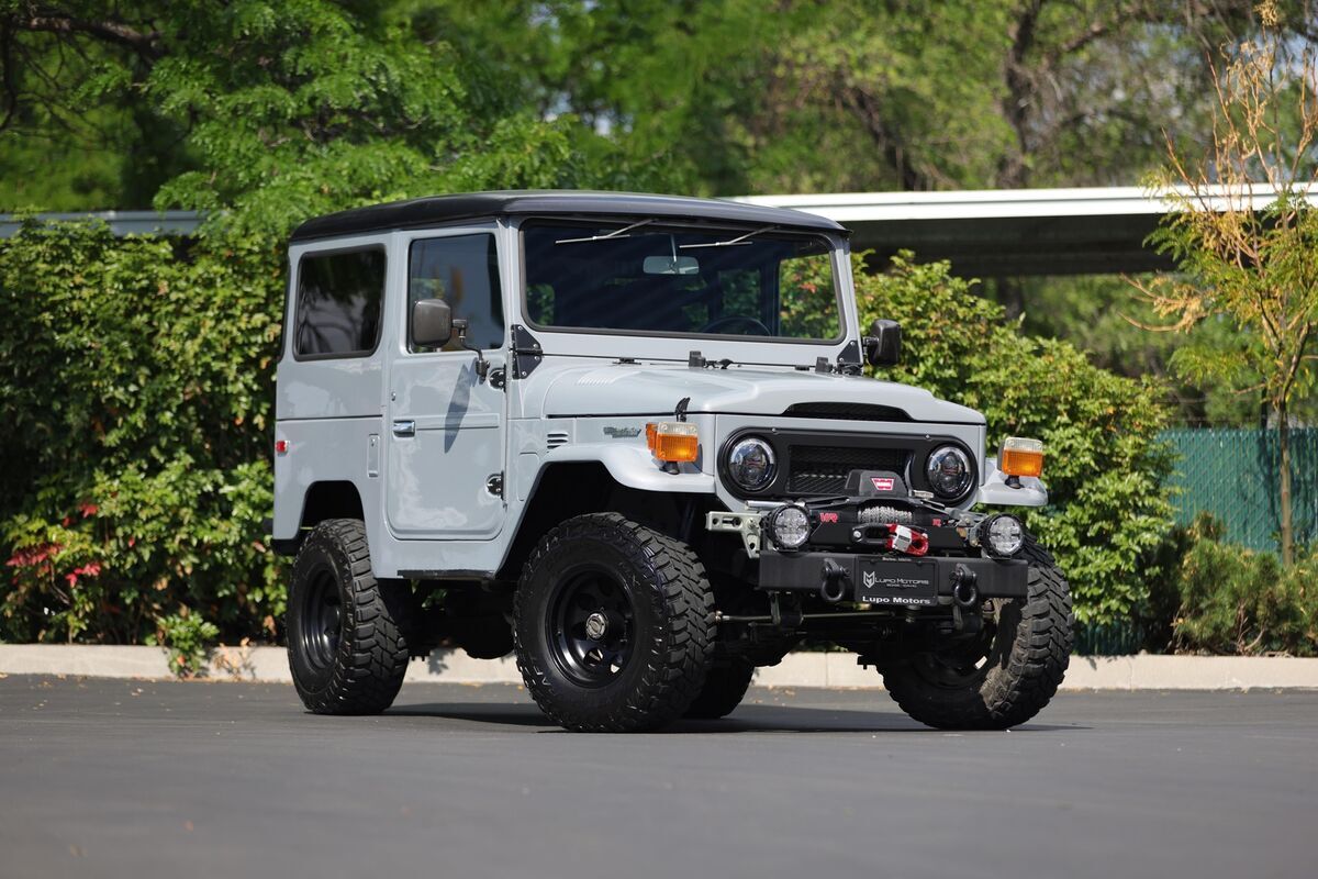 1974 Toyota FJ40 - photo 12