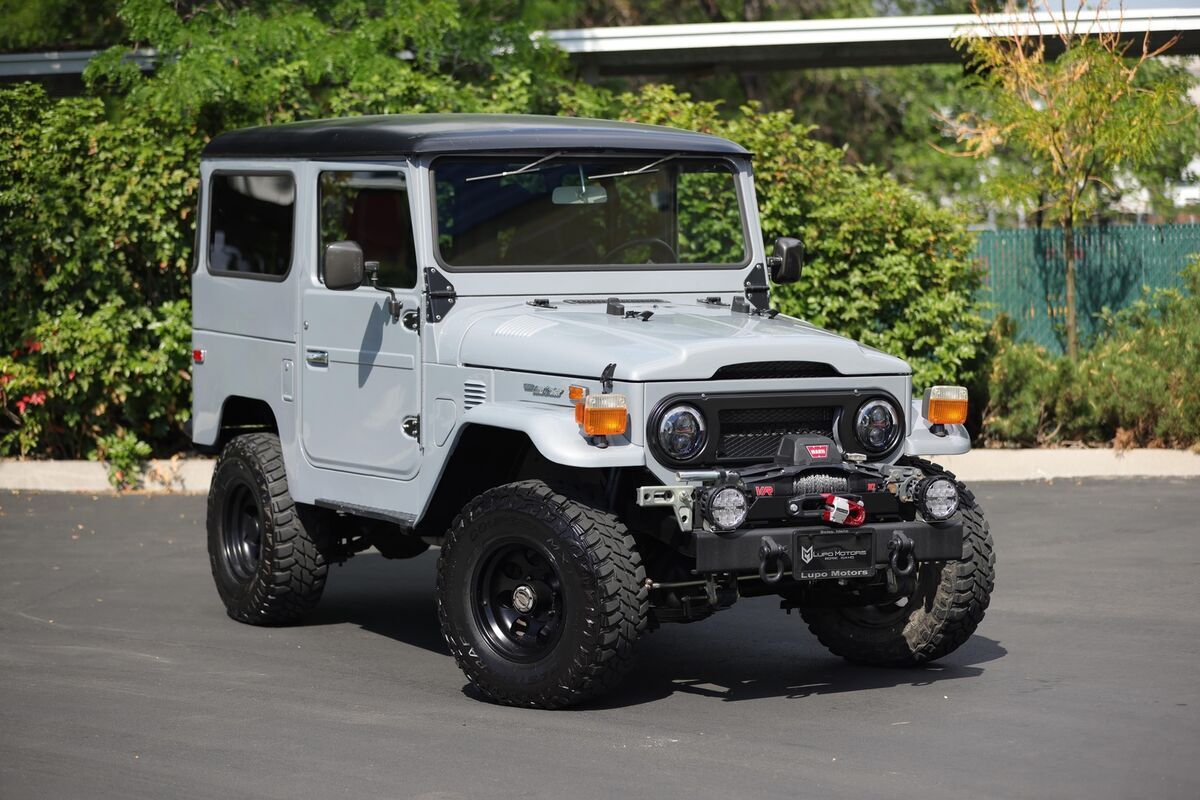 1974 Toyota FJ40 - photo 13