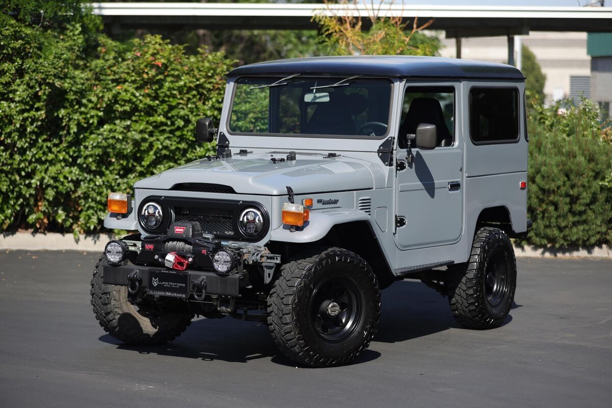 1974 Toyota FJ40 - photo 2