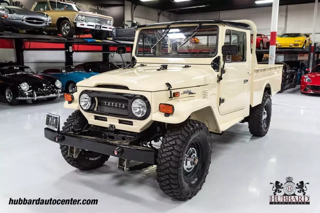 1974 Toyota Land Cruiser FJ-45 - photo 11