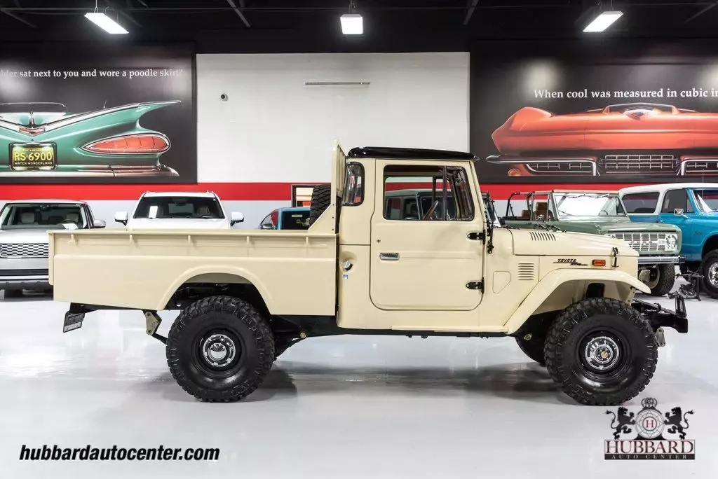 1974 Toyota Land Cruiser FJ-45 - photo 9