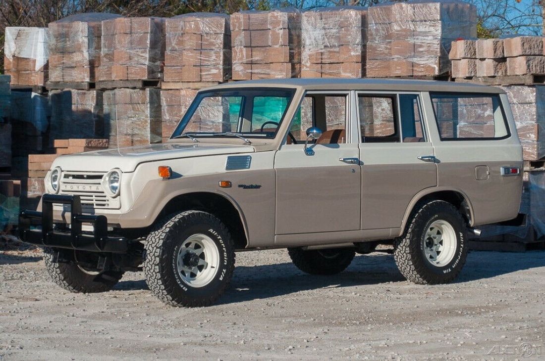 1974 Toyota Land Cruiser 4x4 SUV - photo 10